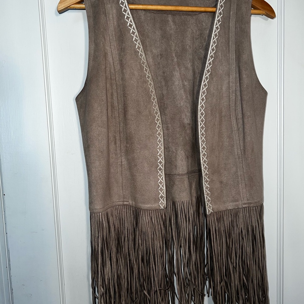 ✨SOLITAIRE BY RAVI KHOSLA ANTHROPOLOGIETAN FAUX SUEDE FRINGE VEST BOHO L… - Picture 11 of 11